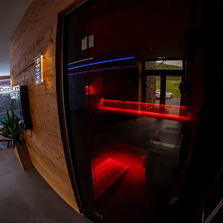 게스트하우스 Wellness Vinny Dom 3*